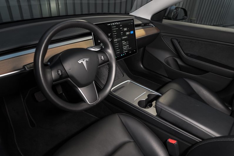 Tesla Modèle 3 AWD Premium Pano
