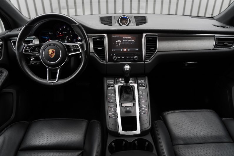 Porsche Macan 2.0 252ch