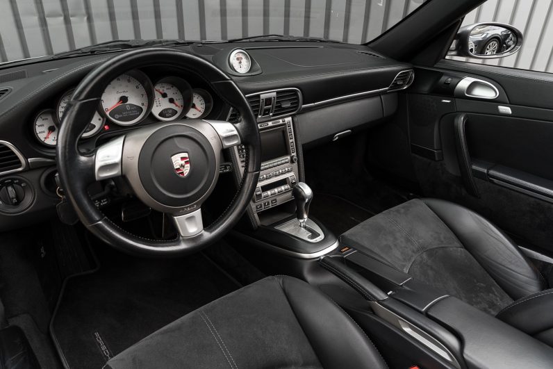 Porsche 911 turbo Cabriolet 480 ch