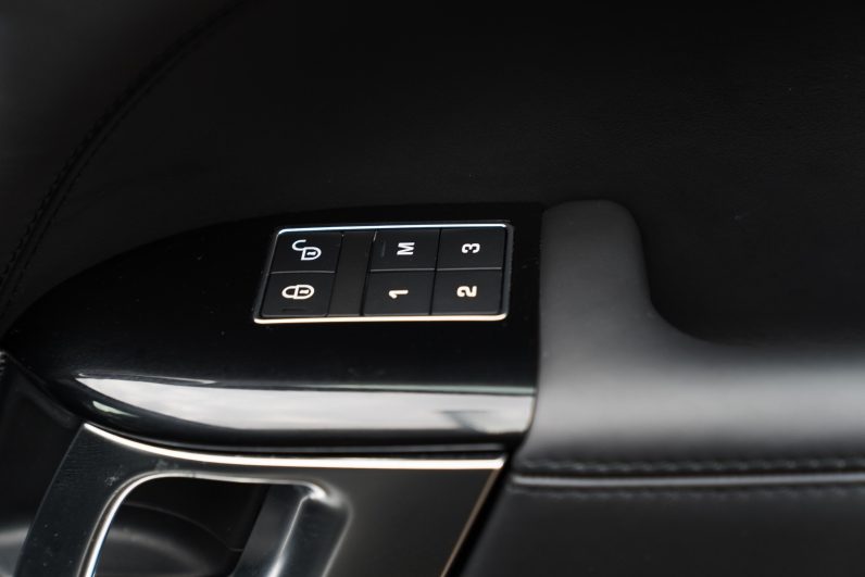 Land Rover Range Rover Sport P400e 404ch Autobiography