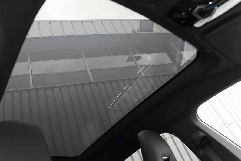 BMW iX xDrive50 523ch Limited Edition pro