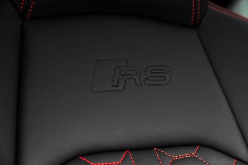Audi RS4 2.9 V6 TFSI 450ch quattro tiptronic 8