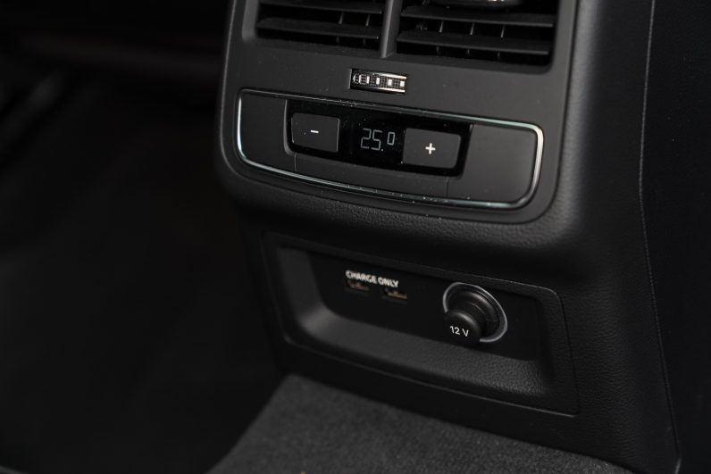 Audi RS4 2.9 V6 TFSI 450ch quattro tiptronic 8