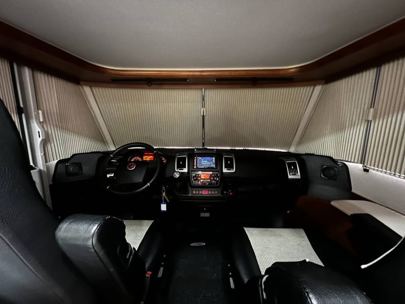 LMC Explorer Sportline I 745