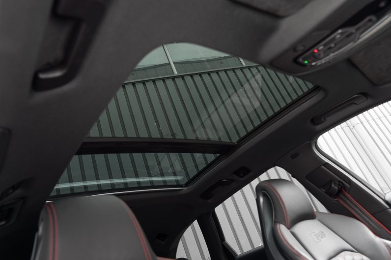 Audi RS4 2.9 V6 TFSI 450ch quattro tiptronic 8