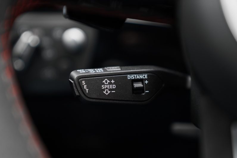 Audi RS4 2.9 V6 TFSI 450ch quattro tiptronic 8