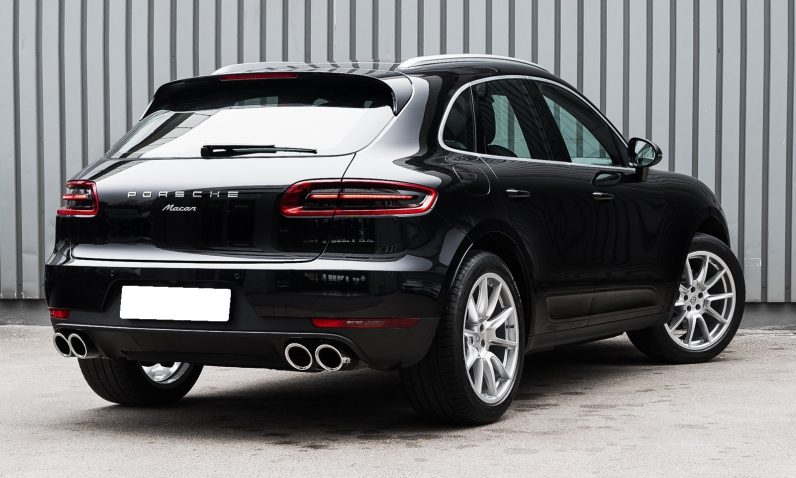 Porsche Macan 2.0 252ch