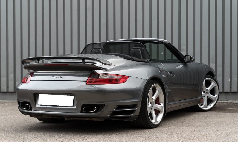 Porsche 911 turbo Cabriolet 480 ch
