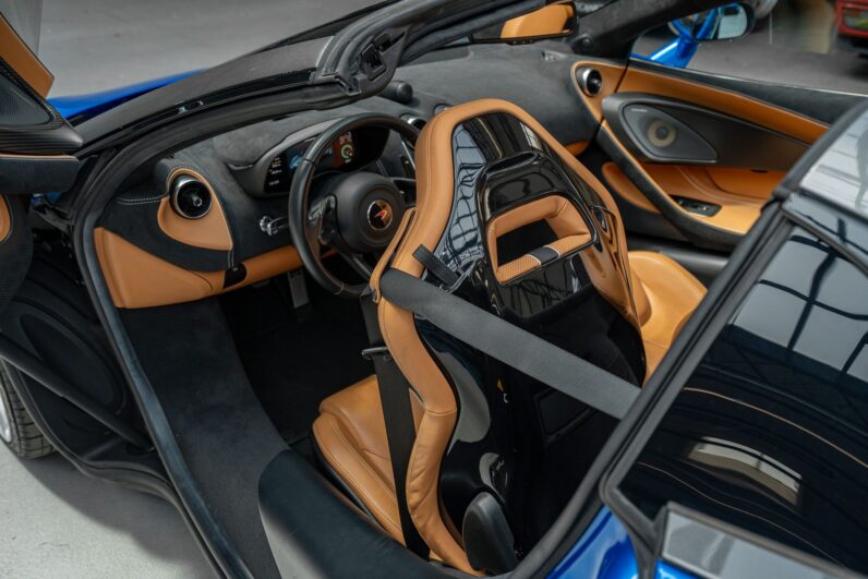 McLaren 570S Spider Vega Blue 2017