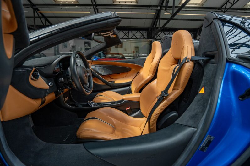 McLaren 570S Spider Vega Blue 2017