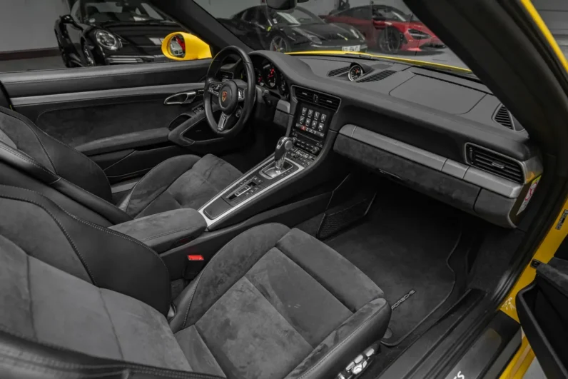 Porsche 911 991.2 Targa 4 GTS