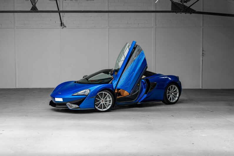 McLaren 570S Spider Vega Blue 2017