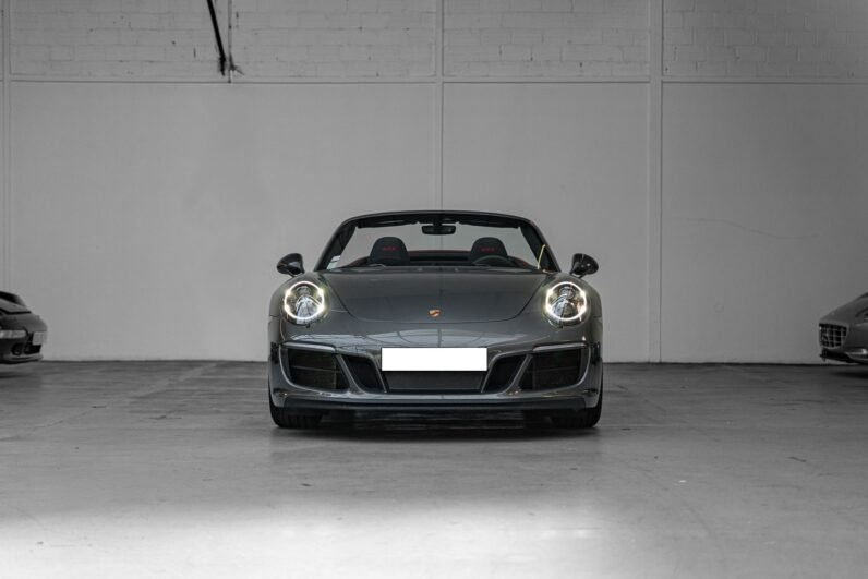 Porsche 911 991.2 Carrera 4 GTS Cabriolet