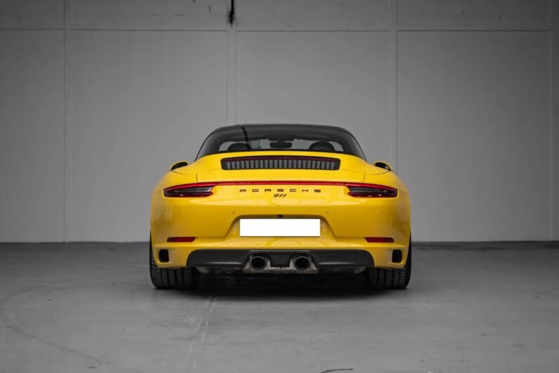 Porsche 911 991.2 Targa 4 GTS