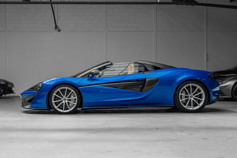McLaren 570S Spider Vega Blue 2017